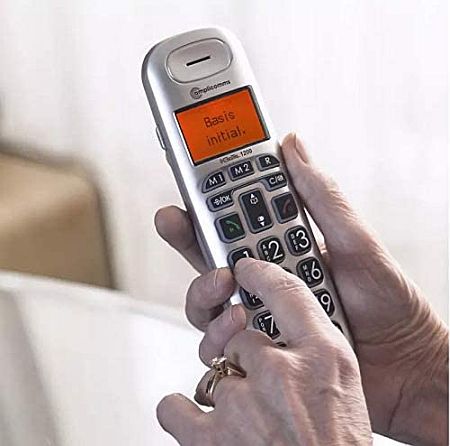 Come scegliere un telefono fisso per anziani